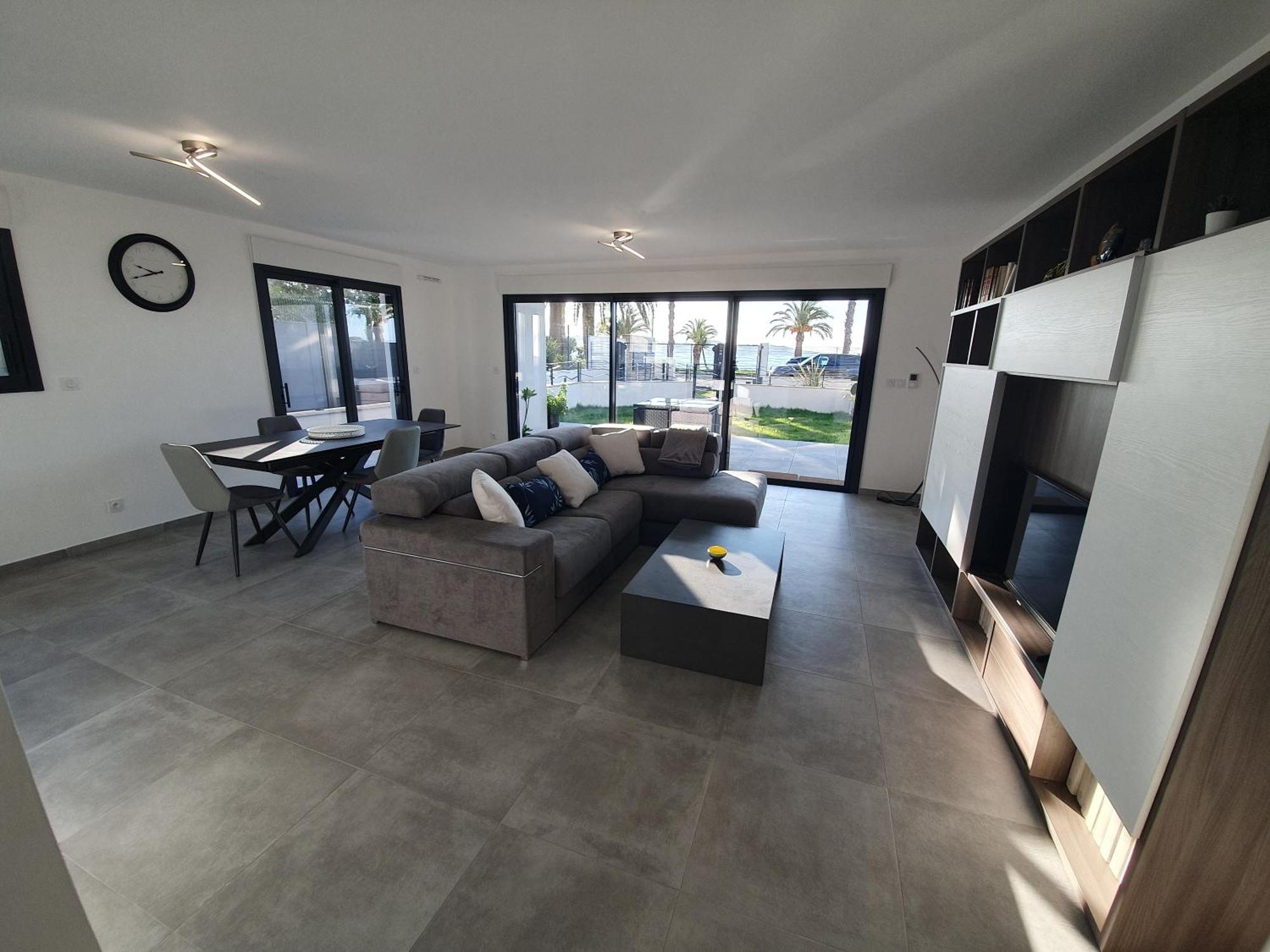 T3 Neuf Avec Terrasse Et Jardin Face A La Mer Bandol Exterior foto